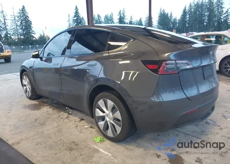 2023 Tesla Model Y Awd/Long Range Dual Motor All-Wheel Drive from USA, damaged, VIN 7SAYGDEE7PF913251
